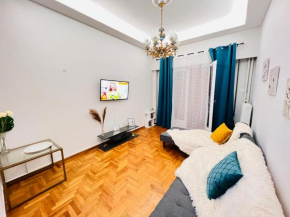 Acropolis Select Flat